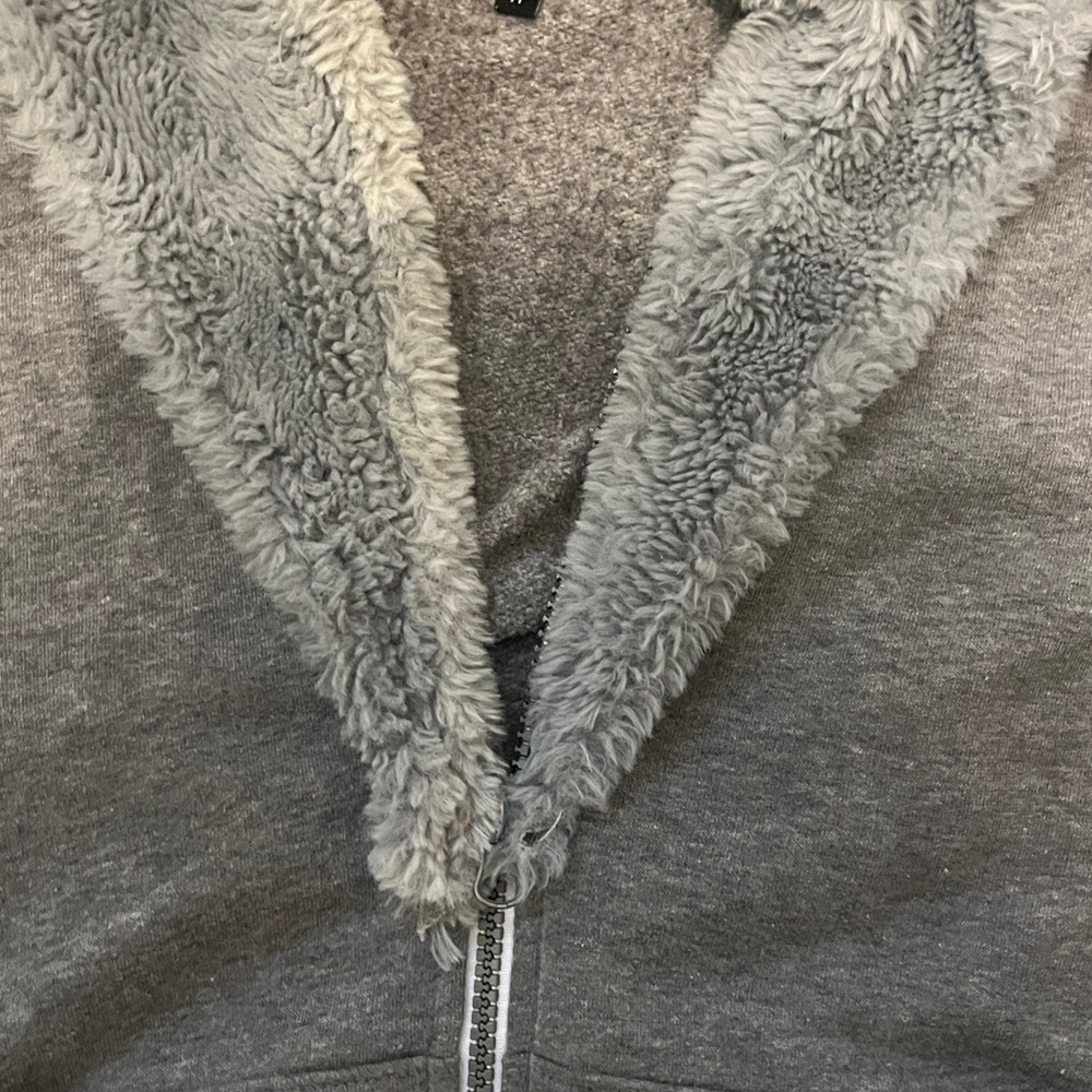 Custom Grey Zip Up Hoodie ๐งฅ โ Sherpa Lined Fall Jacket XS/S - Picture 4 of 8